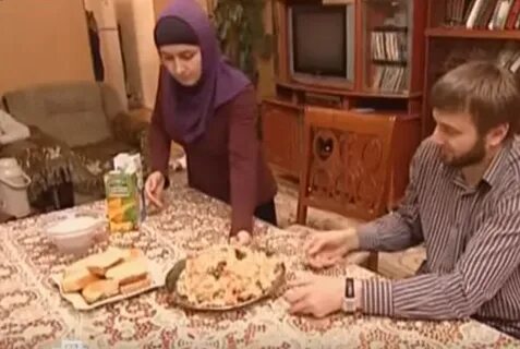 Как живут 2 женами