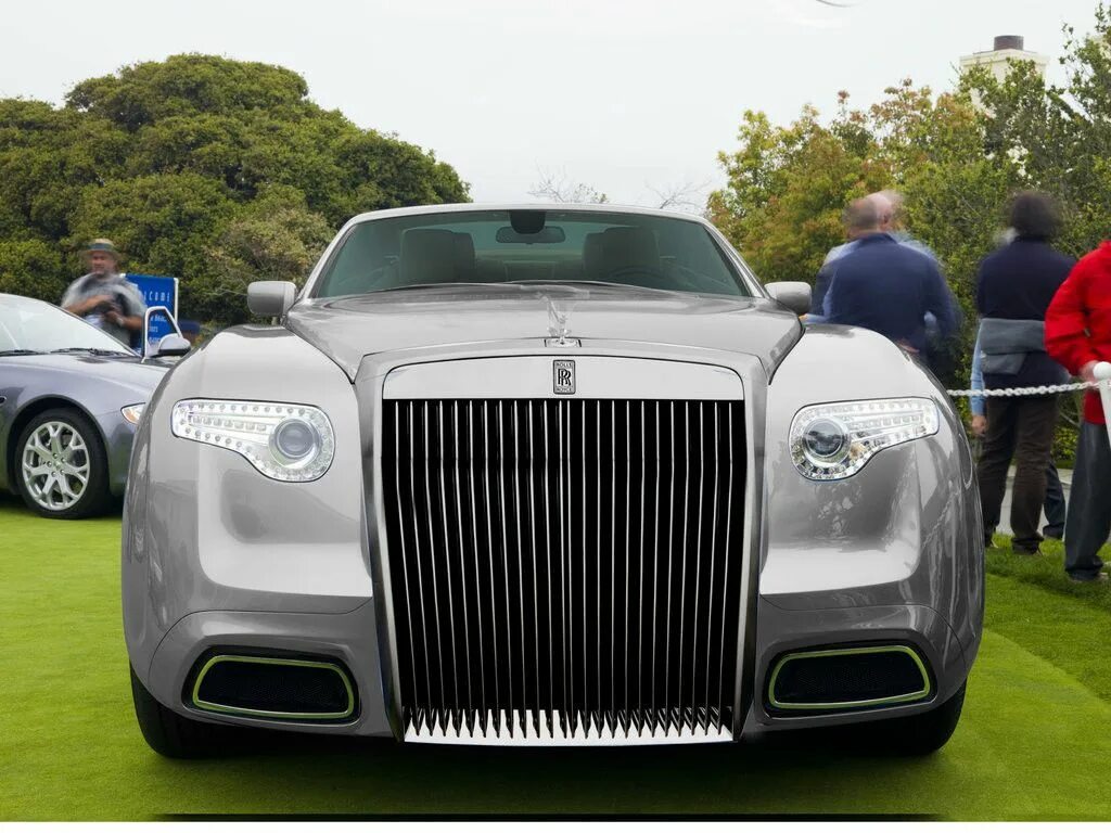 Ламборгини и роллс ройс. Суперкары в армении. Ламба тимати. Mike tyson rolls royce. Ламборгини и роллс ройс.