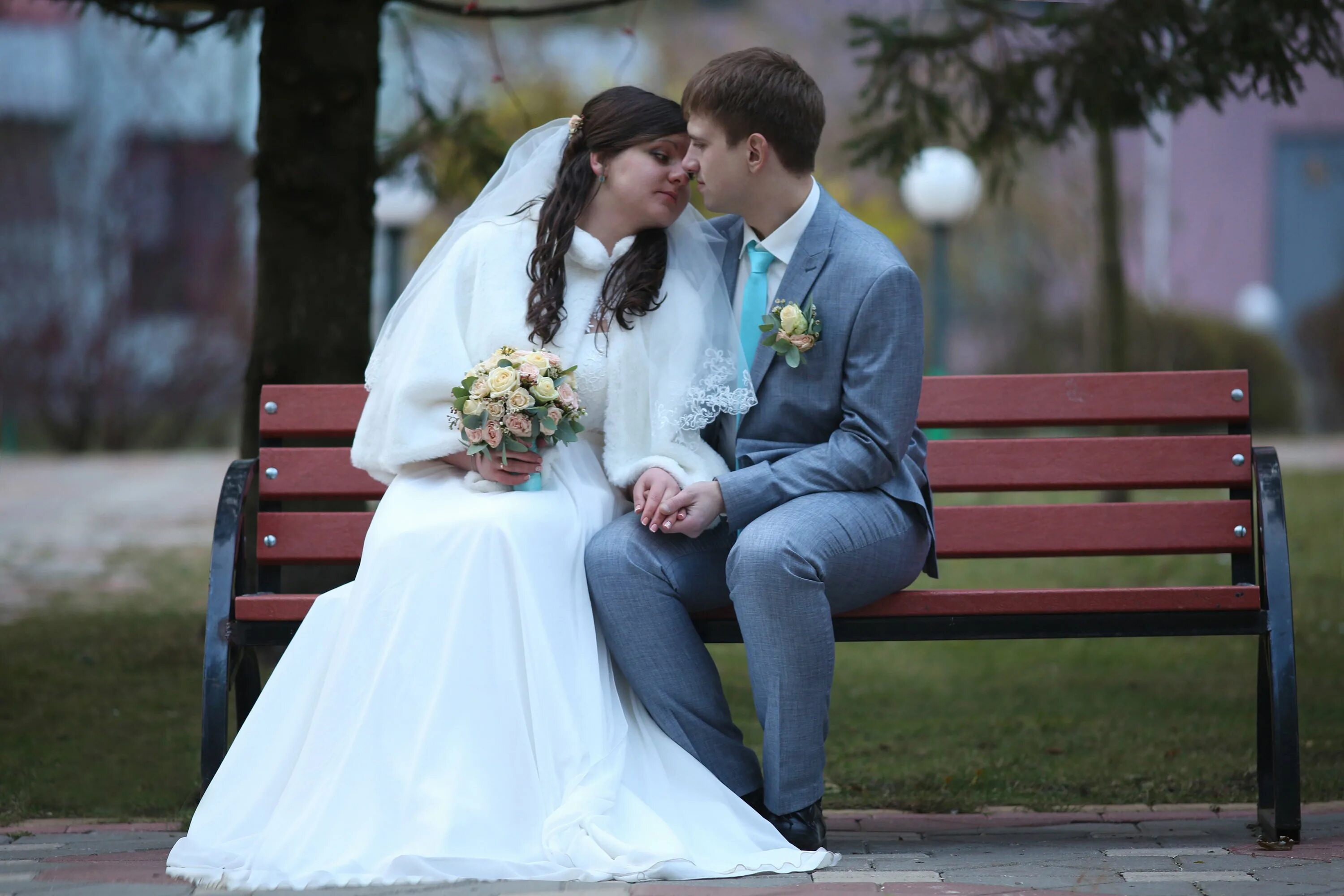 Свадьба в макдональдсе. Спектакль бедная невеста. Бедная свадьба. Бедная невеста. Уланбекова бедная невеста.