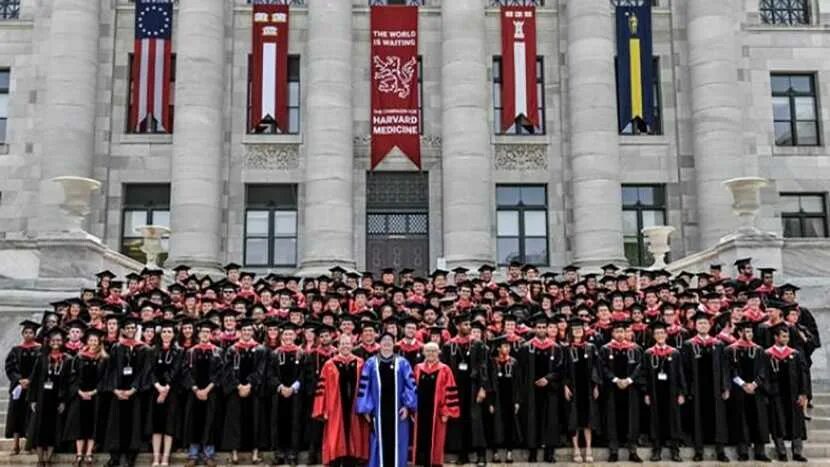 Окончил университет кандидатом. Преподаватели гарвардского университета. гарвард университет факультеты. гарвардский университет медицинский факультет.