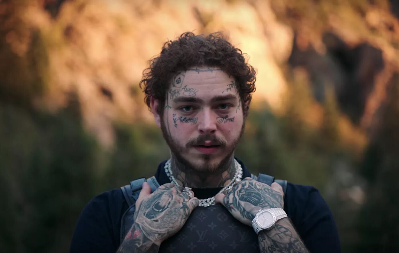 Песнь post. Мэлоун певец. Post Malone 2015. Post Malone 2022.