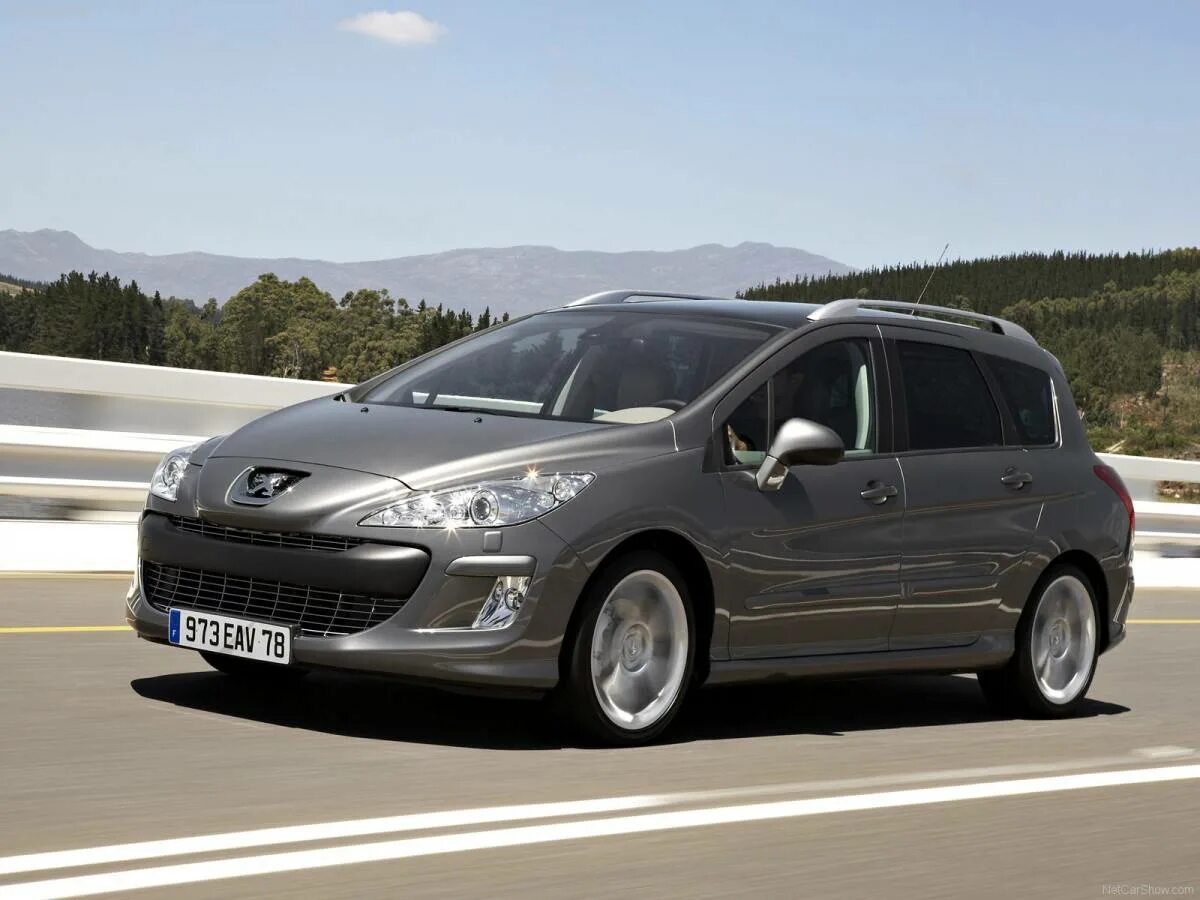 Peugeot 308 SW 2008. Пежо 308 SW универсал. Пежо 308 SW 2009. Пежо 308 SW 2010. Пежо универсал отзывы