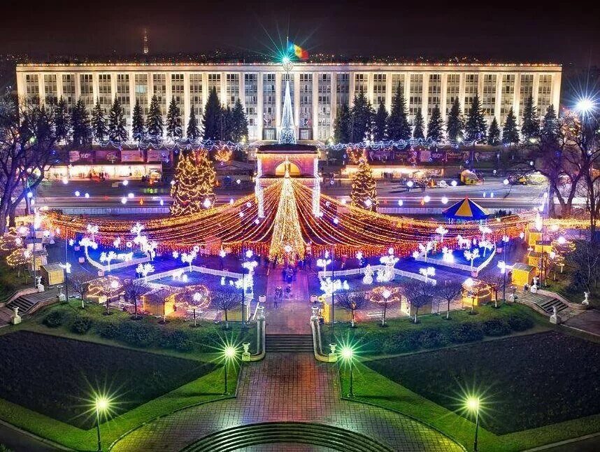 Молдавия Кишинев. Кишинев столица. Площадь Великого национального собрания Кишинев. Молдавия столица Кишинев центр. Г кишинев молдова