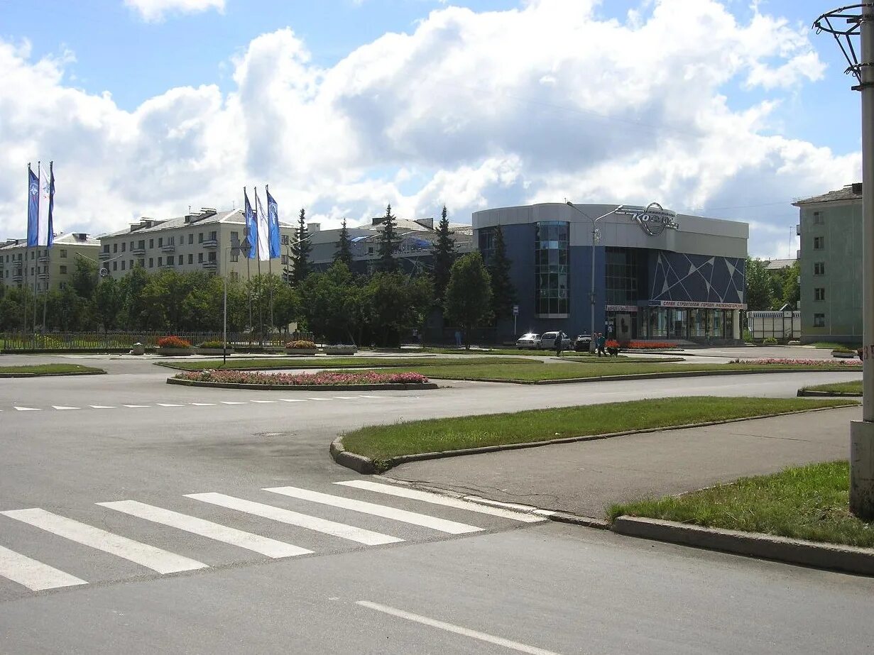 Курчатова железногорск красноярский край. Железногорск курская область. Парк города железногорска красноярского края. Железногорск курская область. Железногорск курская область центр города.
