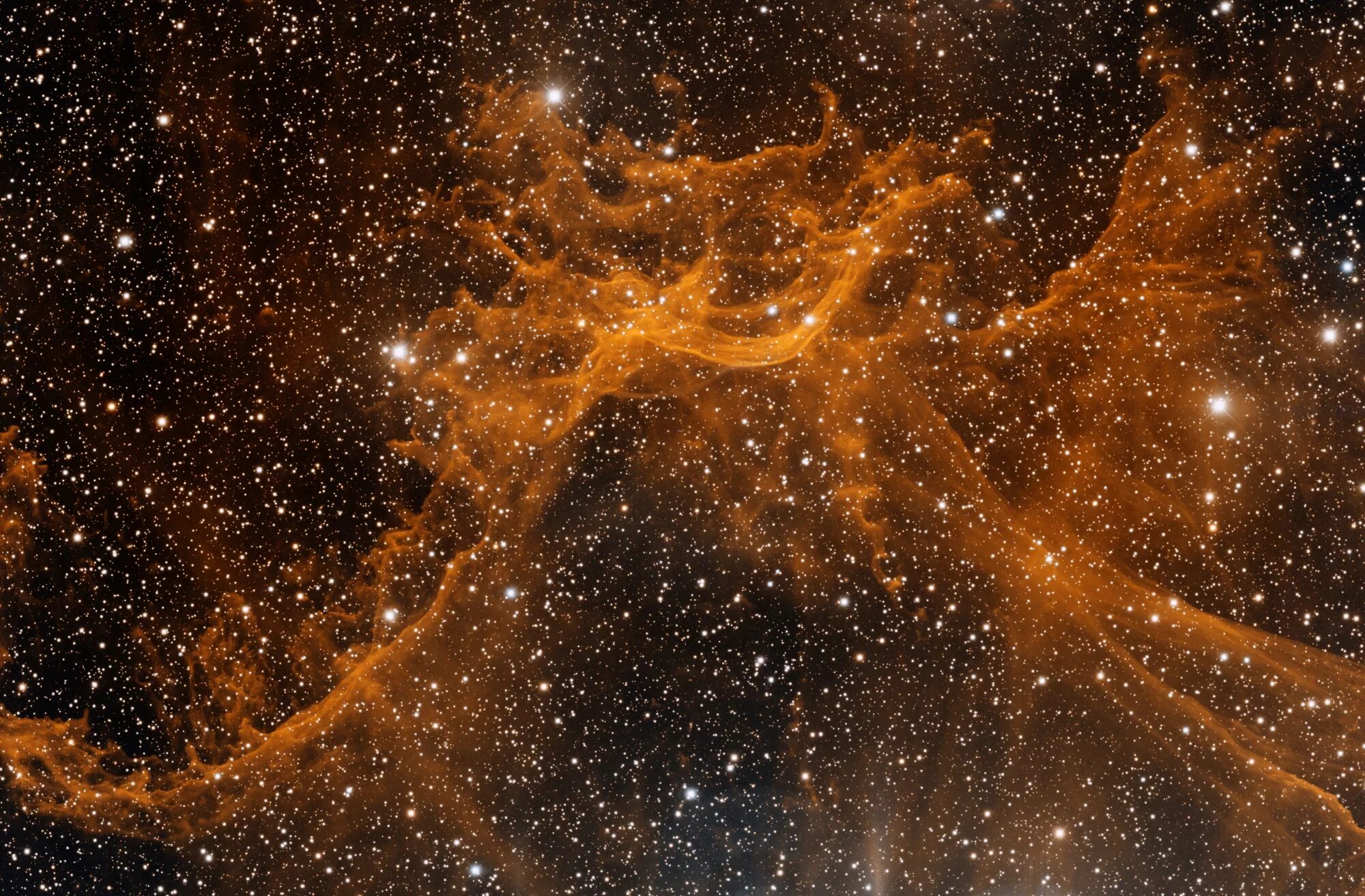 Яркого света и пыли. Межзвездная среда плазма. Межзвёздная среда туманность. Космос фото. Межпланетная среда.