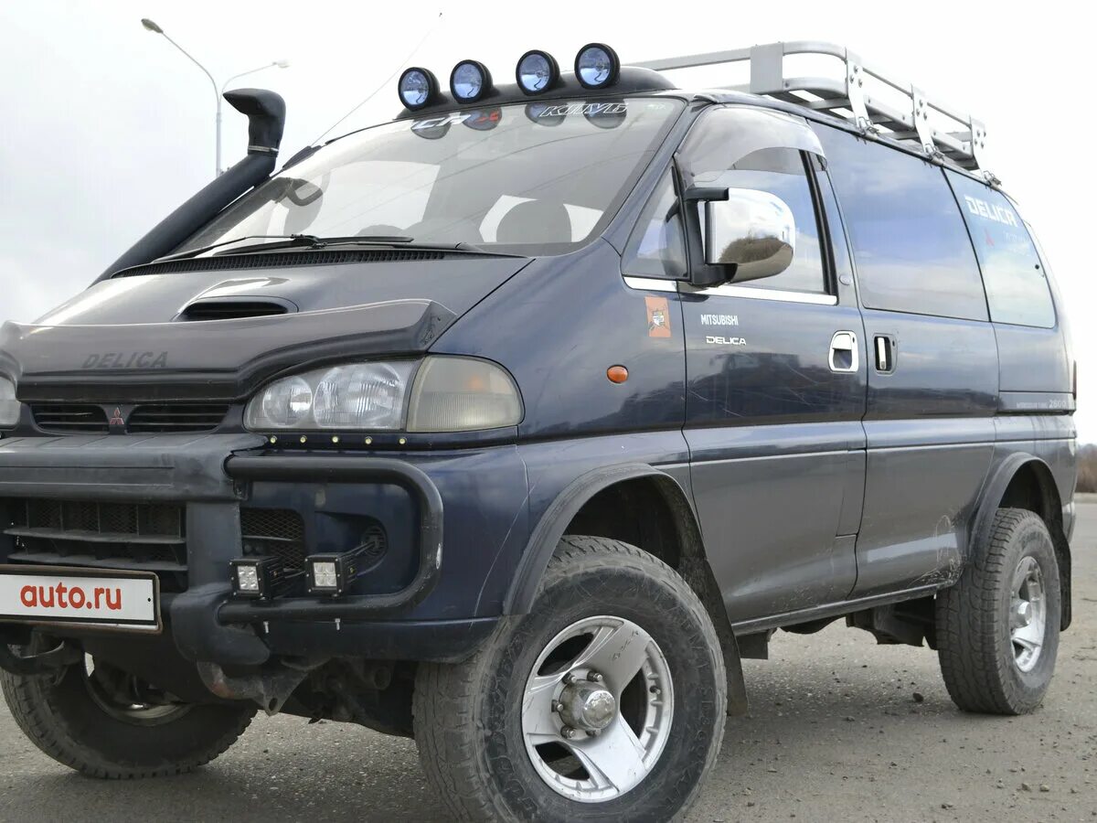 Делику купить митсубиси в россии бу. Mitsubishi Delica 4wd. Мицубиси Делика 2. Mitsubishi Delica 2.8. Mitsubishi Delica дизель 2,8 -.