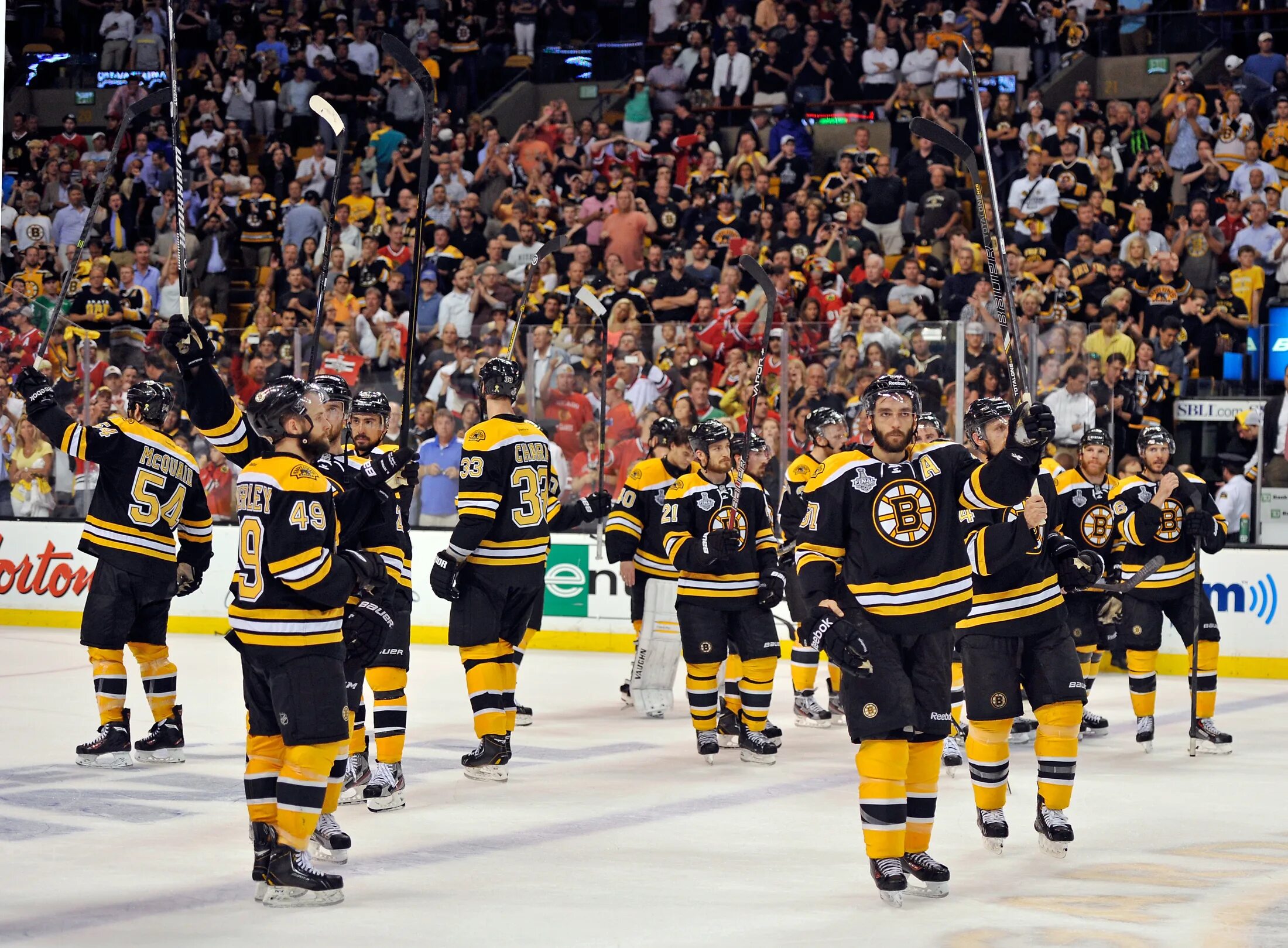 Хк бостон. Хк Бостон Брюинз. Команды НХЛ Бостон. NHL Boston Bruins. НХЛ – Бостон Брюинз.