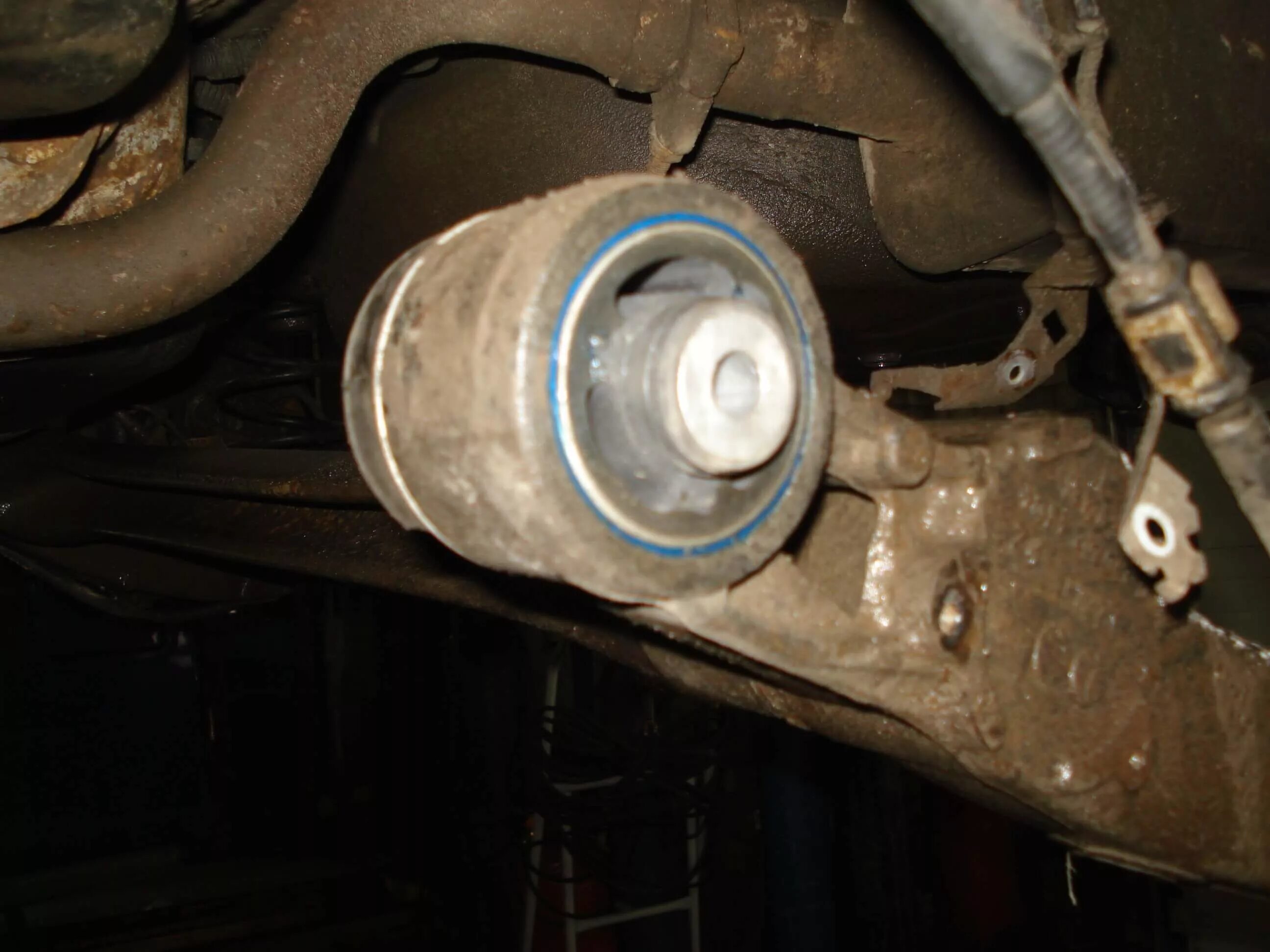 замена задних сайлентблоков опель