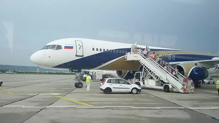 Airbus a330 i fly. Ifly airlines самолеты. Ай флай а330. А330-200 ай флай. Ай флай ростов на дону.