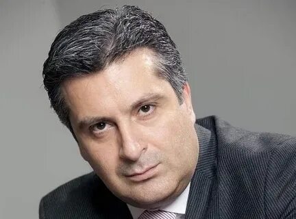 Директор компании стал