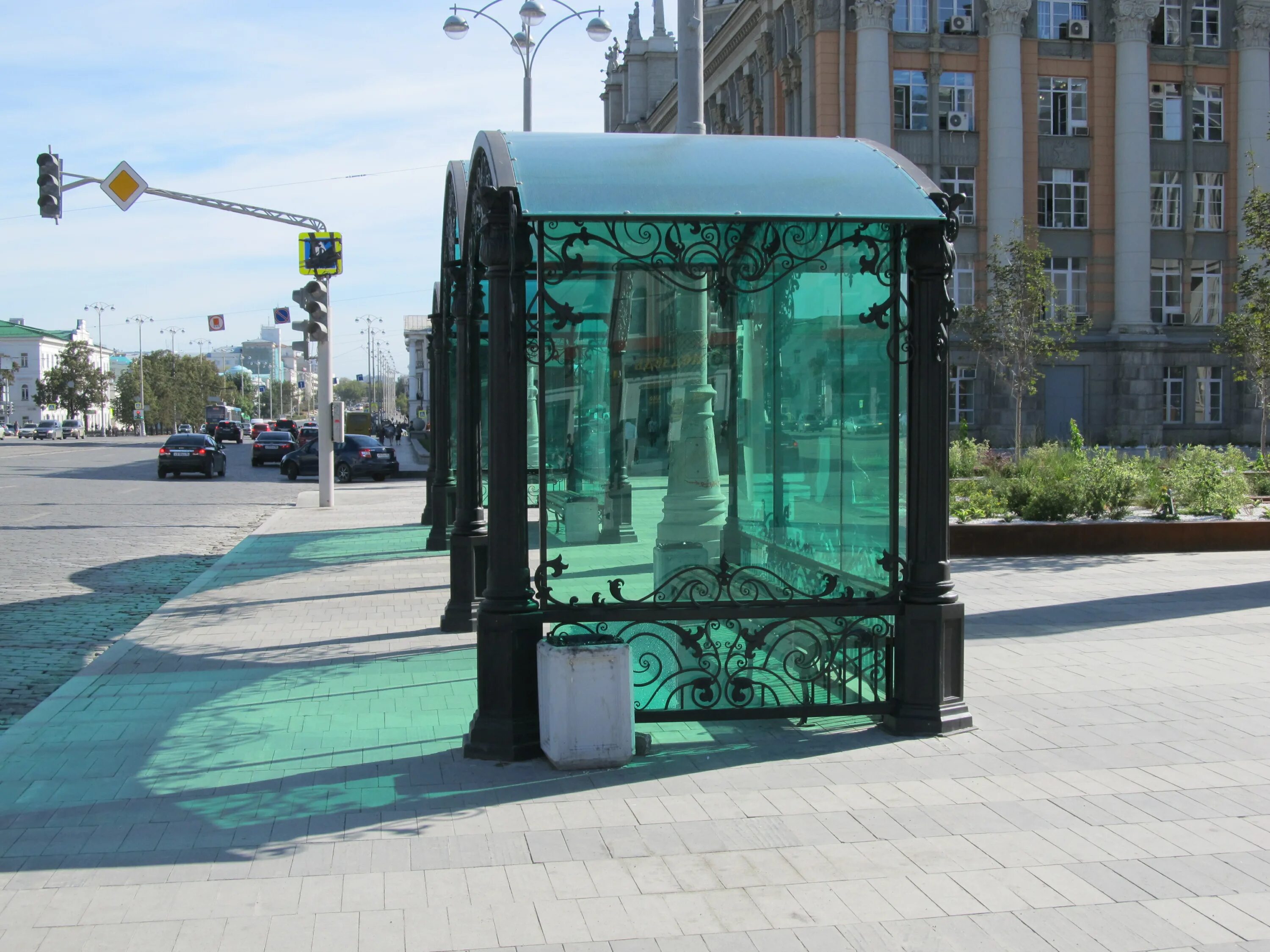 1905 года, 15. Площадь 1905 года автобус. Площадь 1905 года автобус. Площадь 1905 года автобус. Центральная площадь 1905 года екатеринбург.