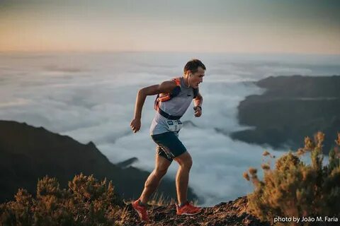Sky running