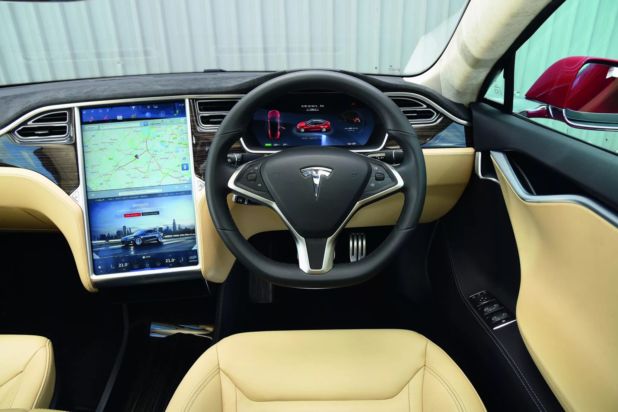 Тесла новая в россии. Тесла s 2016. Tesla model s p90. Тесла модель s 2016. Tesla model s 90d салон.