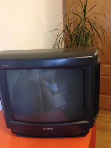 Сони тринитрон 21 дюйм. Телевизор сони тринитрон. Sony Trinitron 14 дюймов. Телевизор Sony Trinitron 1996.