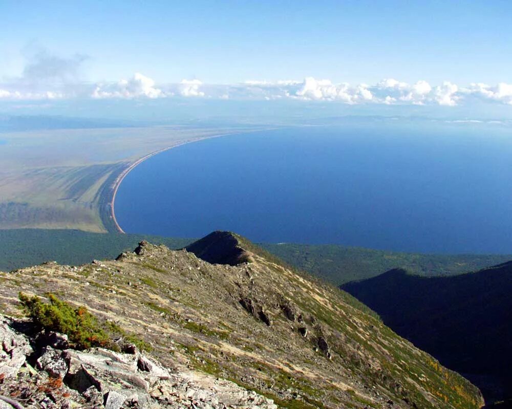 Перешеек полуострова
