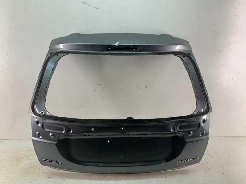 Outlander 3 крышка багажника. Mitsubishi outlander 1 крышка багажника 2007. Mitsubishi outlander 3 дверь багажника. Mitsubishi аутлендер крышка багажника. Mitsubishi аутлендер крышка багажника.