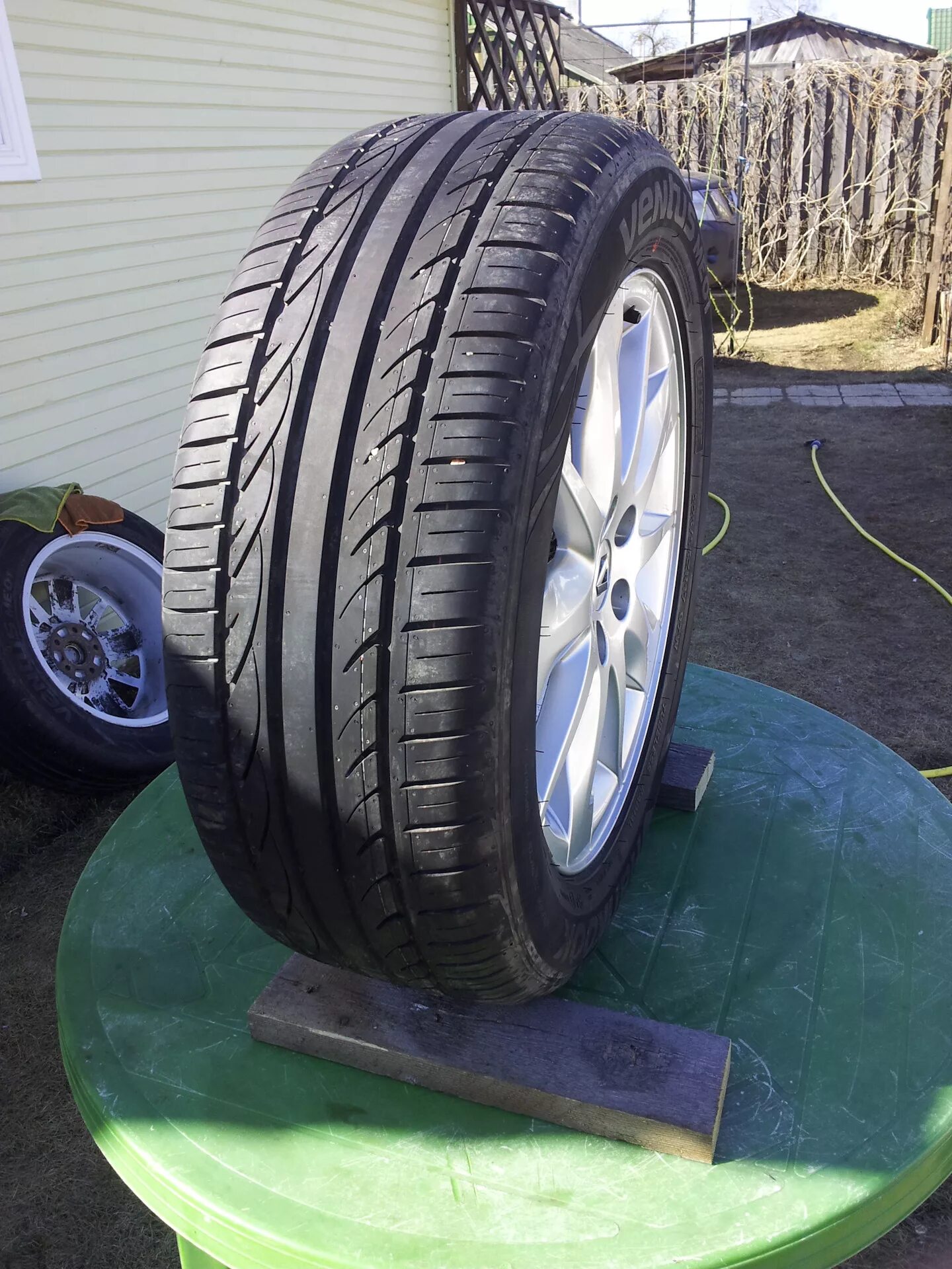 225 55 r16 лето купить. 225/55 R17. Hankook me01. 225/55/17 Лето Ханкук. Hankook Ventus me01 k114.