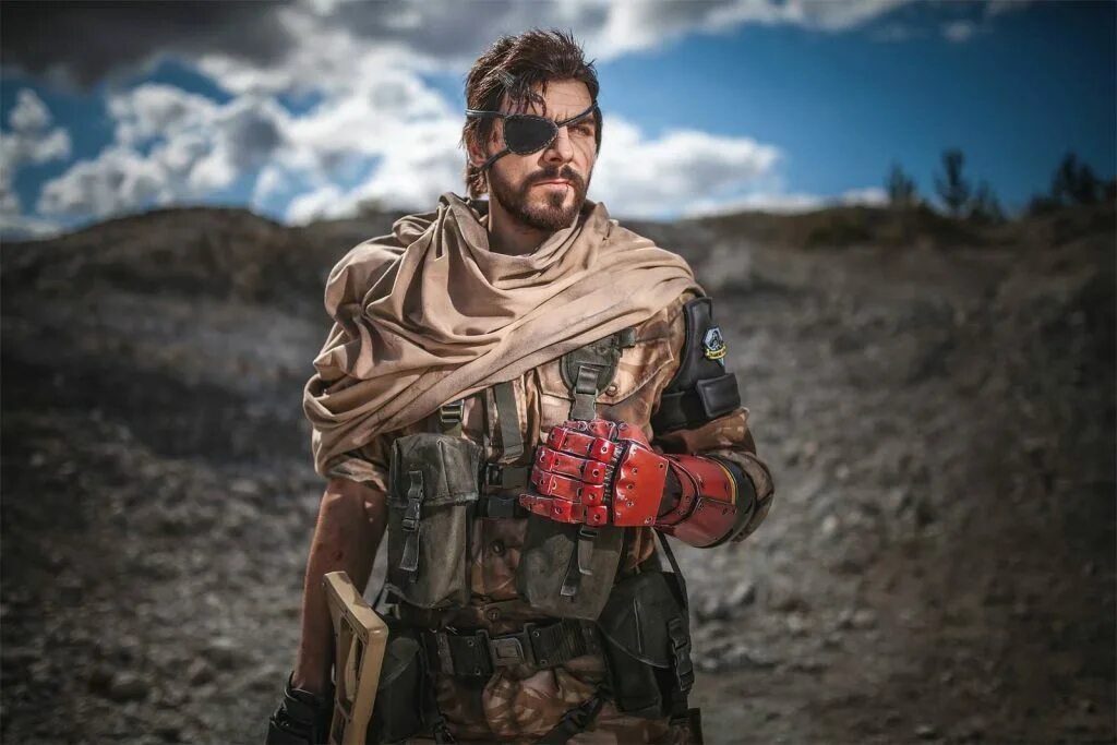 Pretty girls walk big boss. Metal Gear Solid 5: the Phantom Pain. Ьуефд пуфк ыщдшв 5 еру зрфтещь зфшт. Metal Gear Solid v the Phantom Pain Биг босс. Metal Gear 5 Phantom Pain.