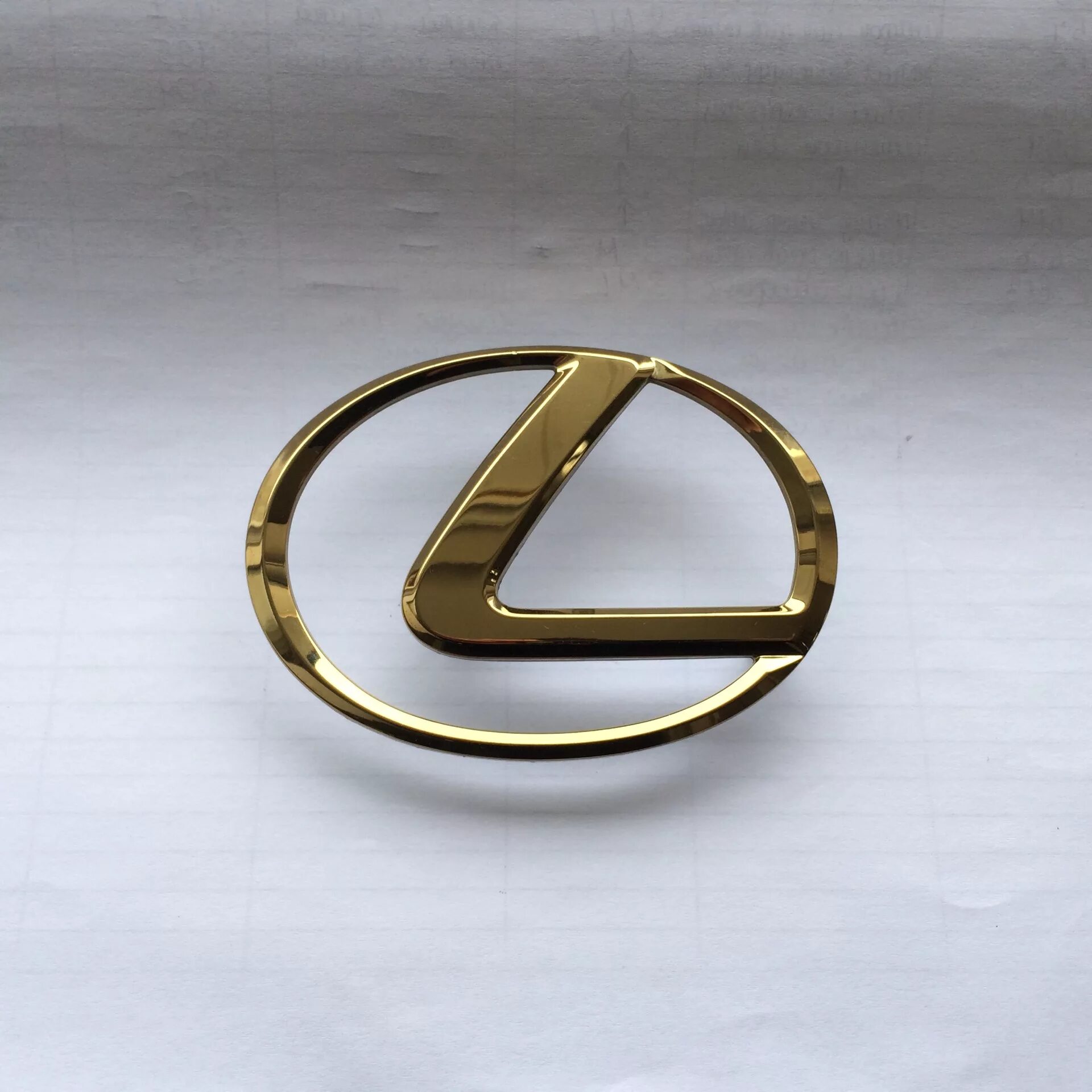 Lexus значок. Лексус значок. значок лексус фс37. стеклянный значок лексус гс 300. lexus gs400 шильдик.