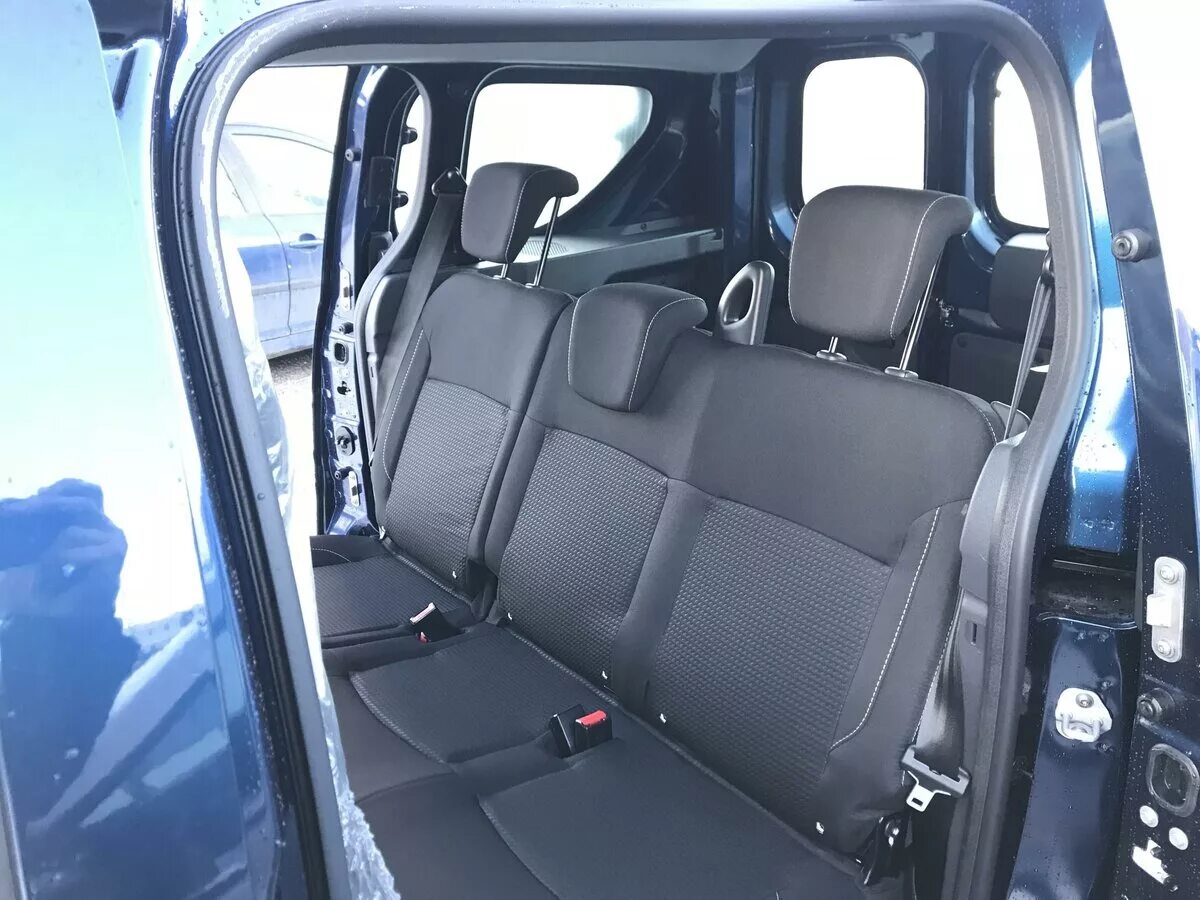 Renault dacia lodgy 2012. Renault (dacia) lodgy. Renault (dacia) lodgy. Рено логан mcv универсал. Дача 7 мест.