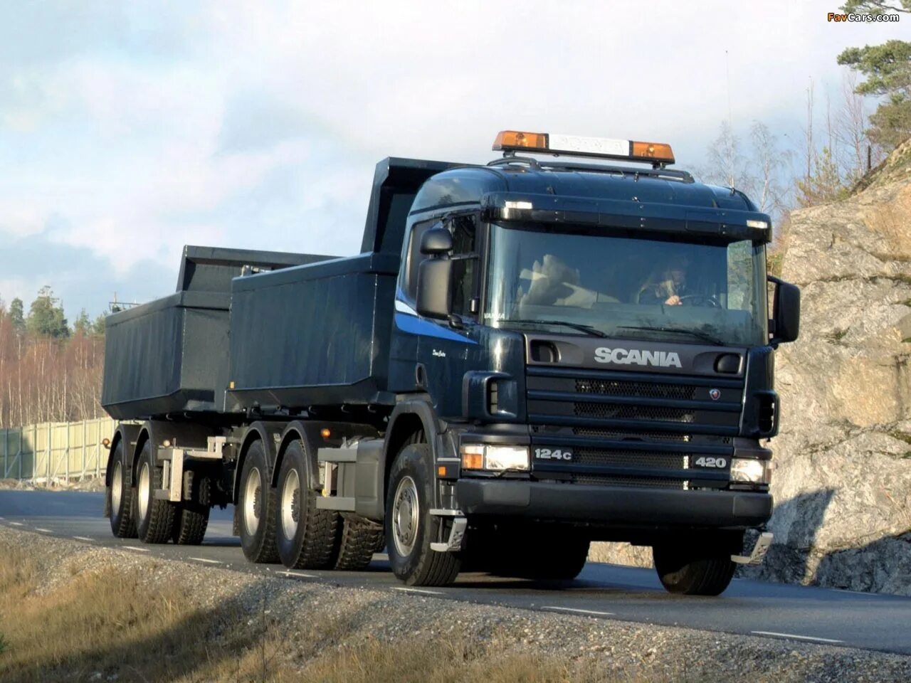 Scania p8x400. Scania t124. Скания p420 самосвал. Scania 420 самосвал. Скания т124 самосвал.