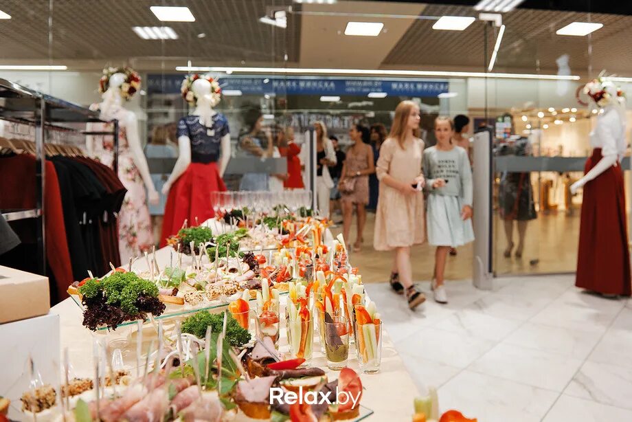 Котовского. Котовского 10 тюмень. Магазин ежевика тюмень каталог. Ежевика магазин одежды минск. Магазин ежевика бийск ассортимент.