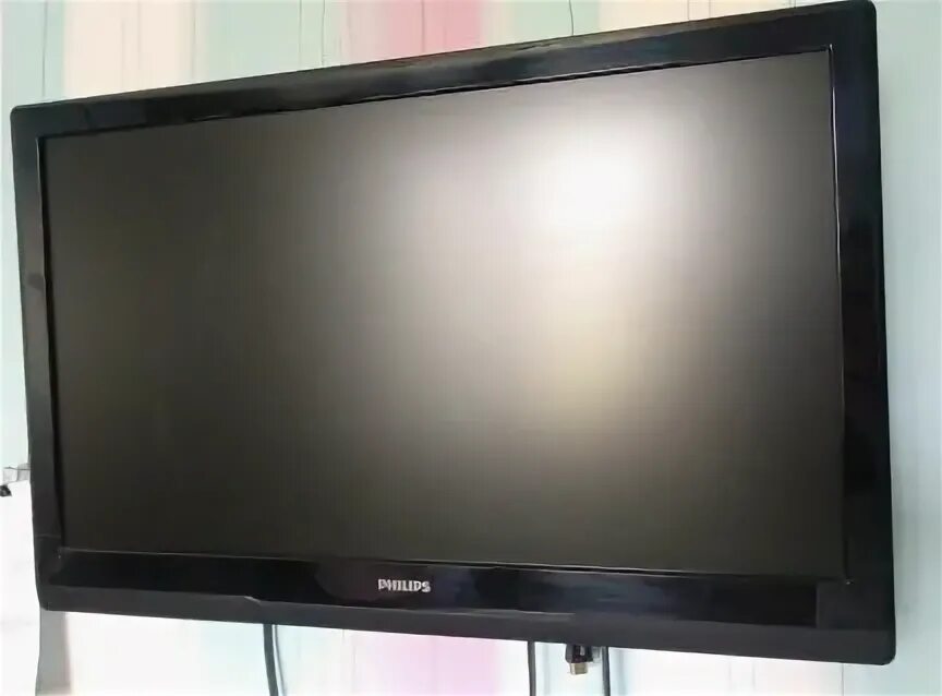 Филипс телевизор год выпуска. Philips 26pfl3207. Philips 26pfl3207h/12. Телевизор Philips 26pfl3207h/12. Телевизор Филипс 82 дюйма 2007 года.