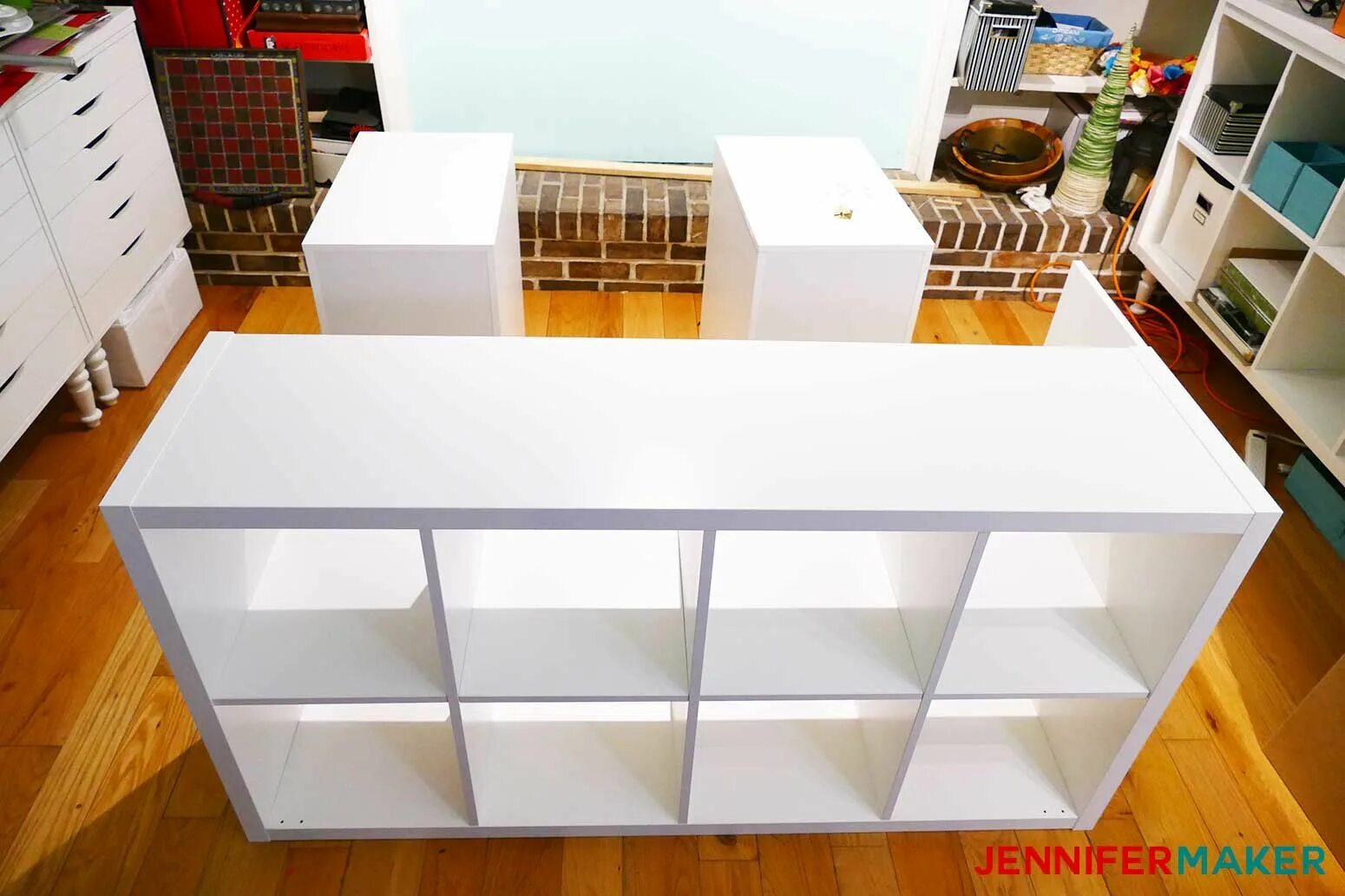 Storage table