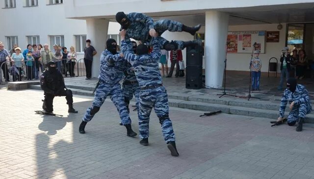 Клуб омон. Смоленский ОМОН. Белгородский ОМОН. СОБР Белгород. Номер ОМОНА.