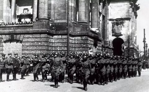 4 мая 1945 г