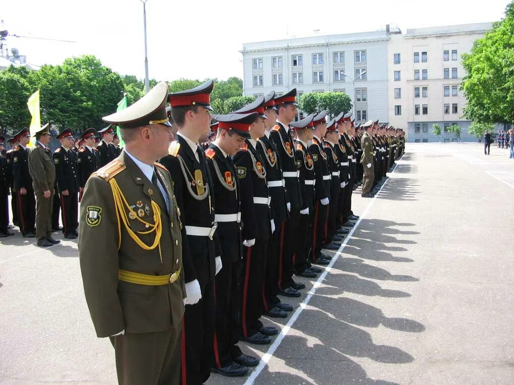 Минское суворовское училище. Минское СВУ. С днем рождения военного училища. Современные погоны Минского Суворовского училища. Погоны Минское СВУ.