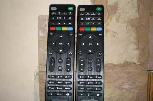 Пульт мтс приставки. Пульт для мтс тв приставки. Пульт ду для мтс dn300, ds300a, dc300a. Пульт мтс кнопки. Пульт от тв приставки мтс.