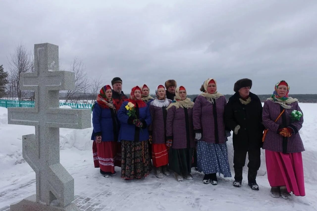 Где похоронили абрамова