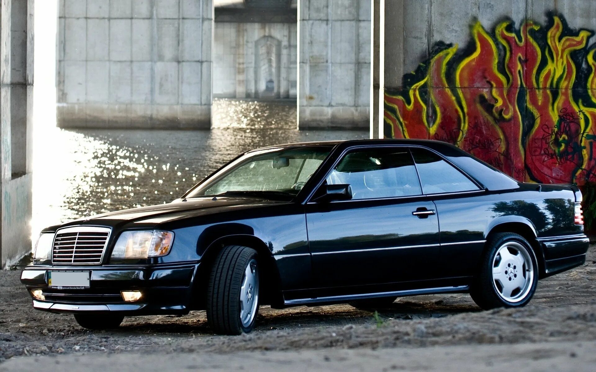 Mercedes w14. Мерседес w124 купе. Mercedes Benz w124 s600. Mercedes Benz w124 Coupe AMG. Mercedes w124 купе AMG.