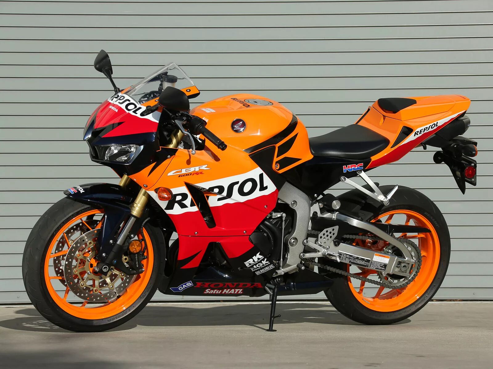 Honda sbr. Honda cbr600rr. Honda CBR 600 Repsol. Honda cbr600rr Репсол. Honda 600rr Repsol.