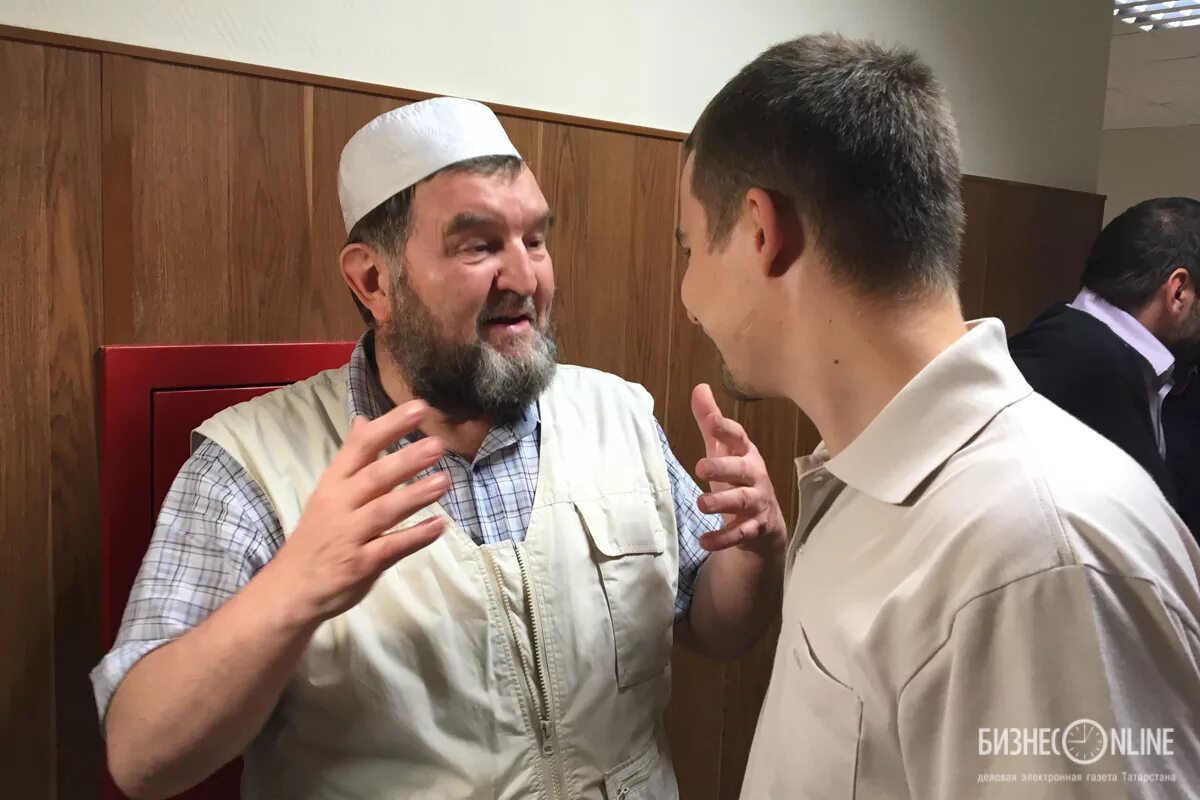 Нигматулла имам мечети. Имам редукторного мечети в махачкале. Саадуев муфтий дагестана. Имамы мечети ногинск. Магомедрасул саадуев имам мечети.