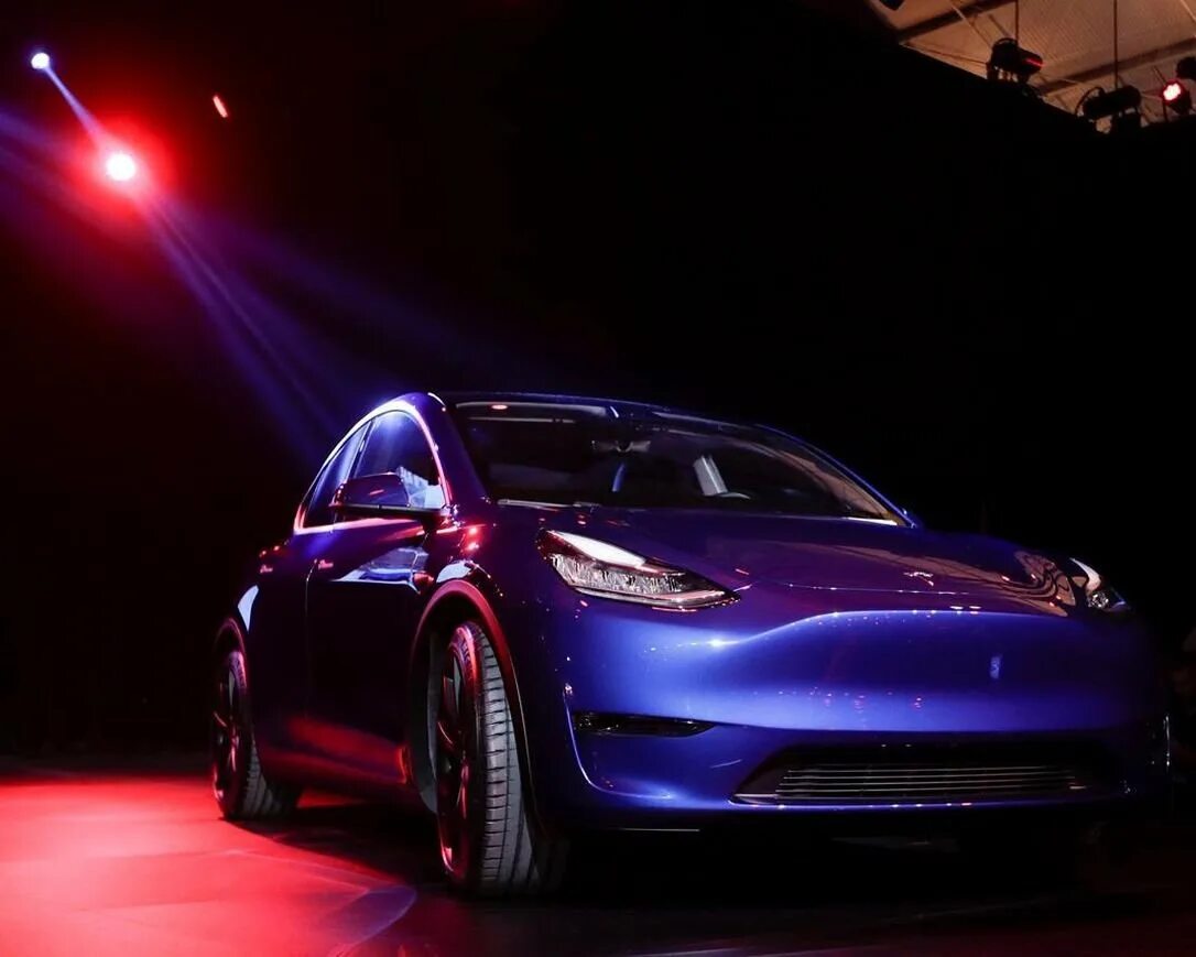 Model y p. Тесла model y. тесла кроссовер model y. tesla model 3. tesla 5.