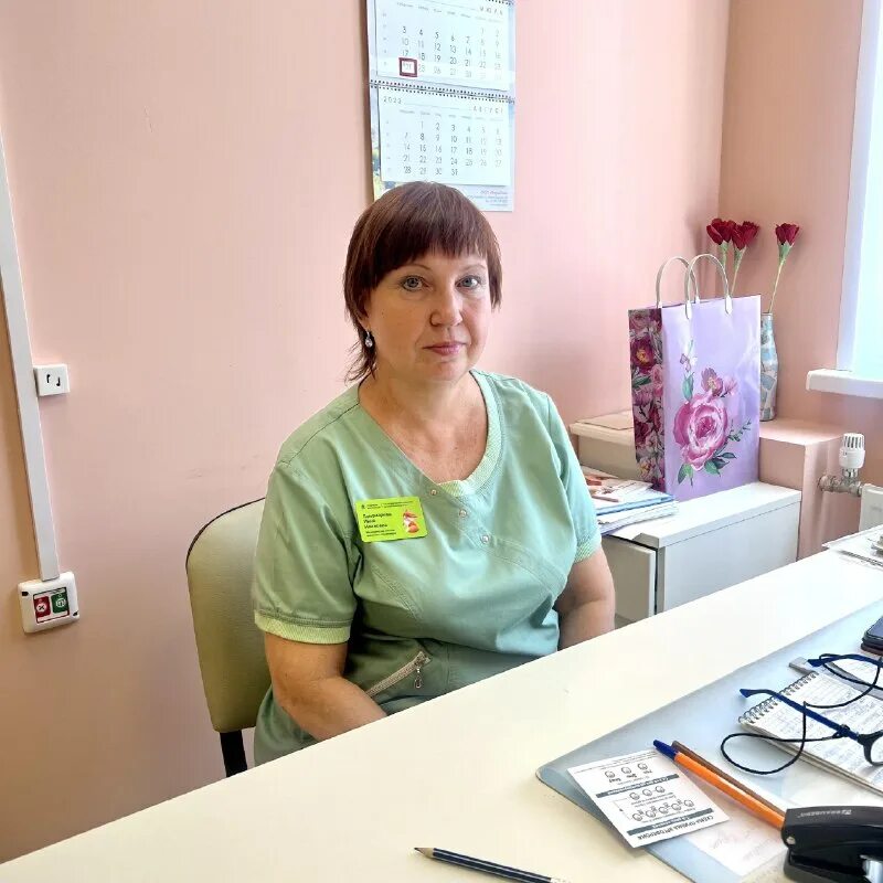 с днем медицинского работника педиатру. детская поликлиника 7 саратов. детская поликлиника 1 саратов. библиотекарь. поликлиника 8 ломоносова 15 саратов.