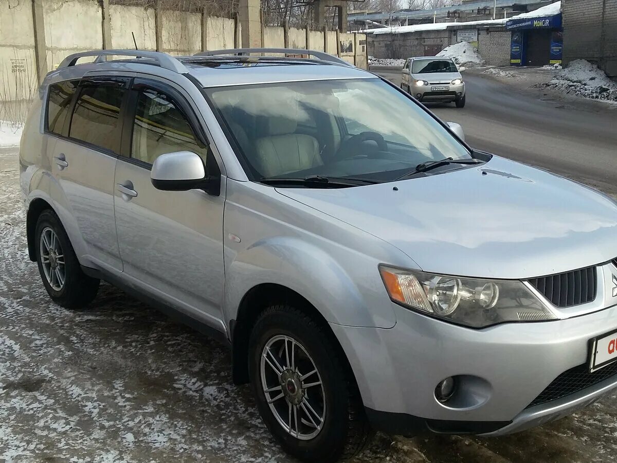 Mitsubishi Outlander 2007 2.4. Mitsubishi Outlander 2007 серебристый. Мицубиси Outlander 2007. Mitsubishi Outlander 2007 года. Мицубиси аутлендер 2007г