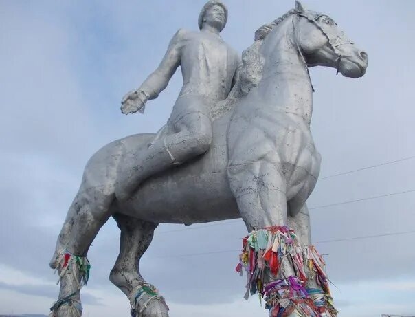 Дацан усть орда. Усть орда эхирит булагатский район. Усть-ордынский поселок. Поселок усть орда. Иркутск усть орда.