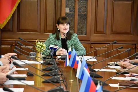 В данной обстановке