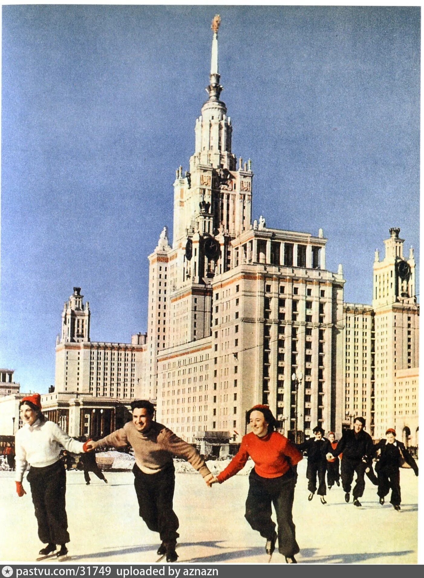 Мгу 1990. Москва МГУ 1953. МГУ 1953 год. Здание МГУ 1953. МГУ 1930.