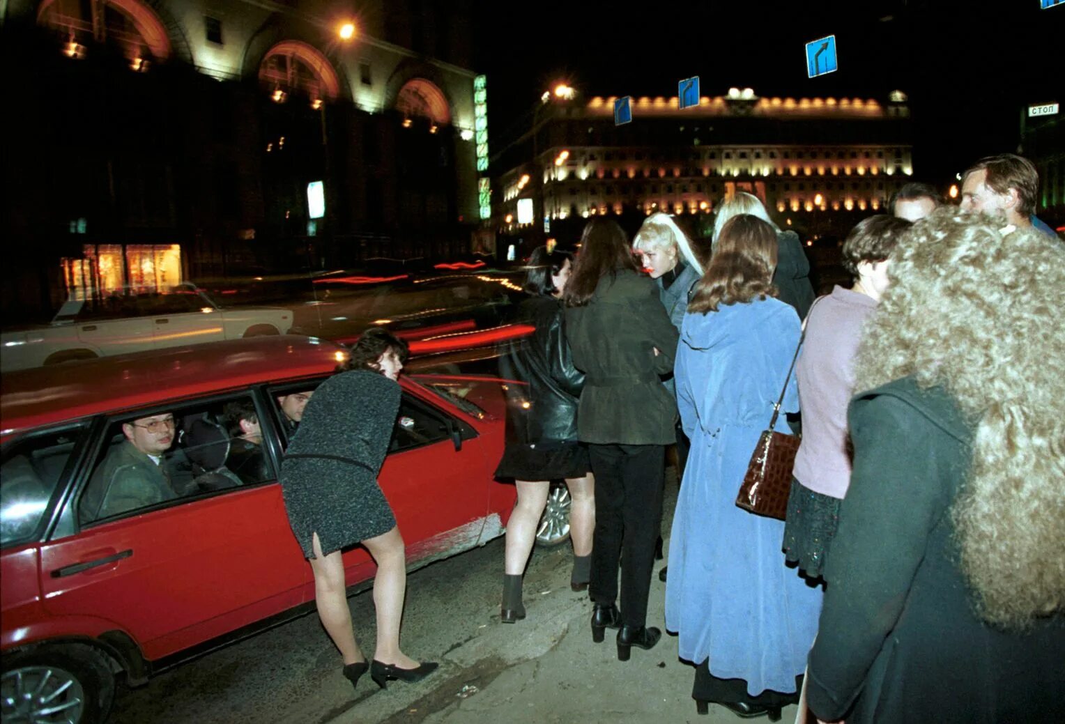 Лихие 90 в Москве. Тверская улица 90е. Новый Арбат 1995. Ночная и Криминальная жизнь Москвы в 1990е годы..