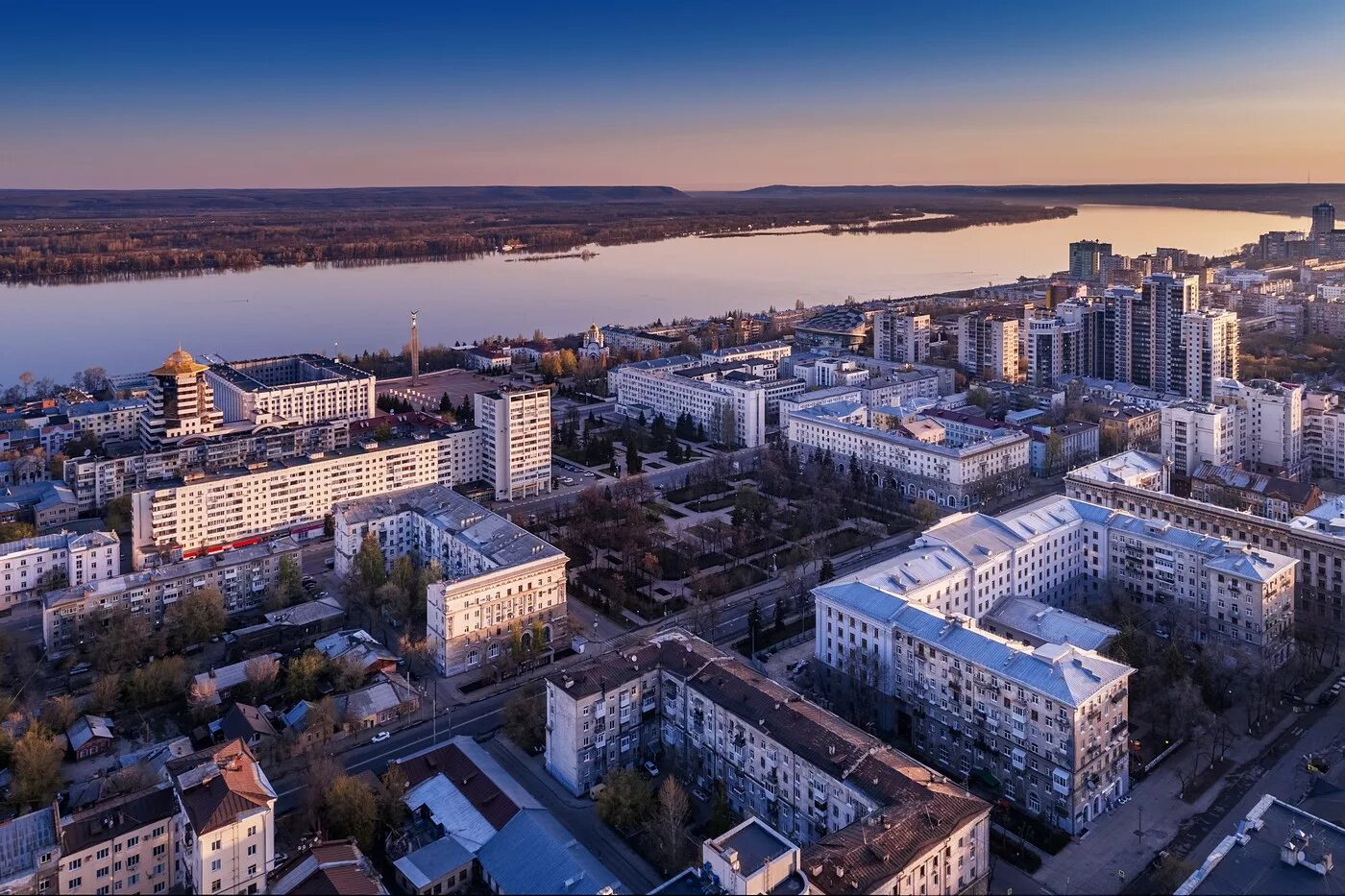 Телефоны в самаре фото. Самара город март. Весенняя Самара. Самара с коптера Красноармейская. Панорама Самара с квадрокоптера.