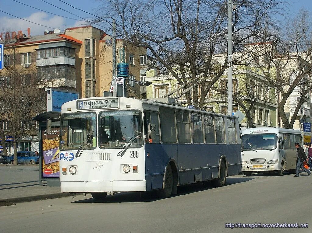 Троллейбус ростов на дону маршрут. 22 Троллейбус Ростов на Дону. Ростов на Дону ЗИУ-9 троллейбус. Троллейбус ЗИУ-5 В Ростове на Дону. Ростов на Дону троллейбус 1191.