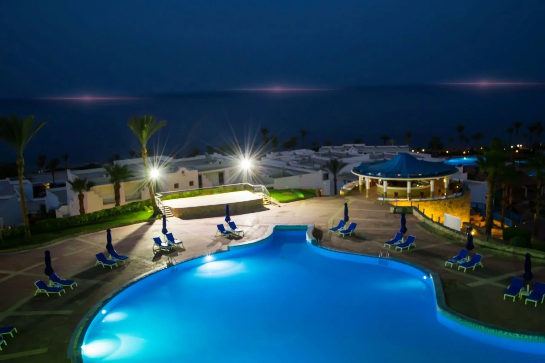 Renaissance sharm el sheikh golden view resorts. Ренессанс Шарм-Эль-Шейх Голден. Renaissance Golden view Beach Resort 5*. Renaissance Sharm el Sheikh Golden view Beach Resort. Renaissance Golden view Beach спа.