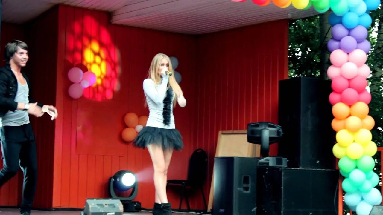 Супер детка песня слушать. Группа супердетки фото. супердетки не такой уж он плохой. группа супер. детка. супердетки группа состав.