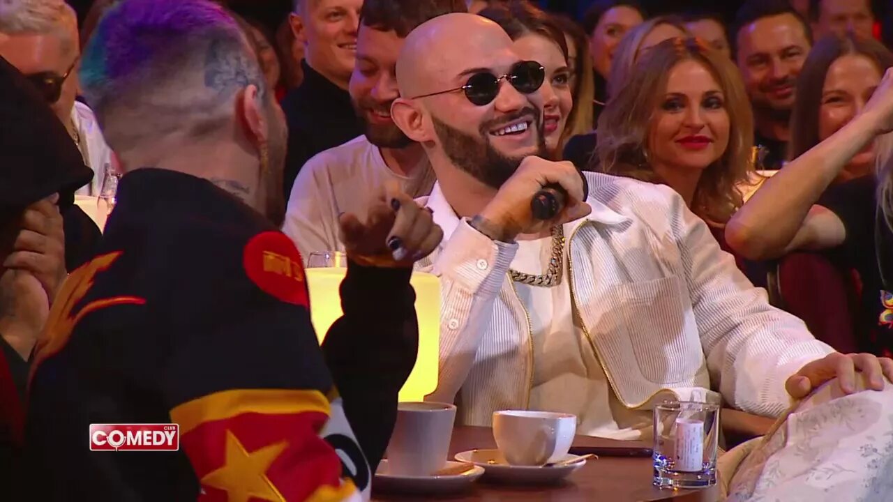 Мот в камеди клаб. Клаб рэпер. Яникс 2013. St в камеди. Платина рэпер концерт.