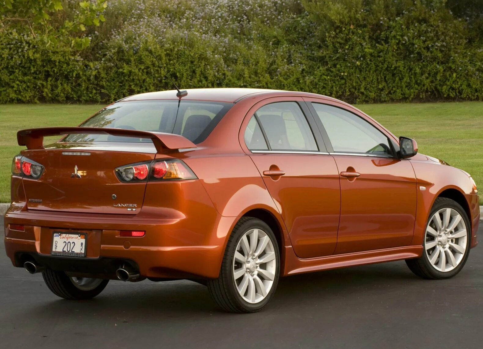 Mitsubishi lancer. Mitsubishi Lancer 10. Мицубиси ланцер 10. Mitsubishi Lancer x 10. Машина Митсубиси Лансер 10.