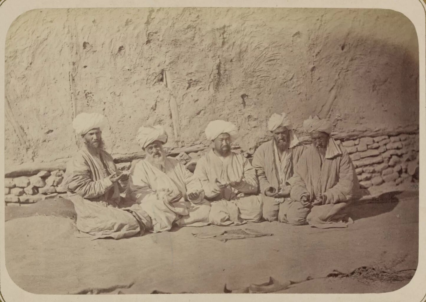 Таджикам конец. Кокандское ханство Кокандское. Туркистан Эшон. Туркестан 19 века. Таджикистан 19 век.
